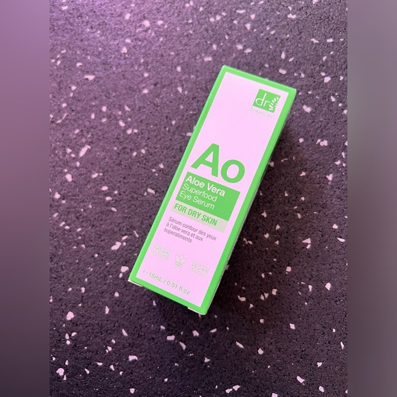 Dr. Botanicals | Aloe Vera Superfood Eye Serum 15mL - Picture 6 of 10
